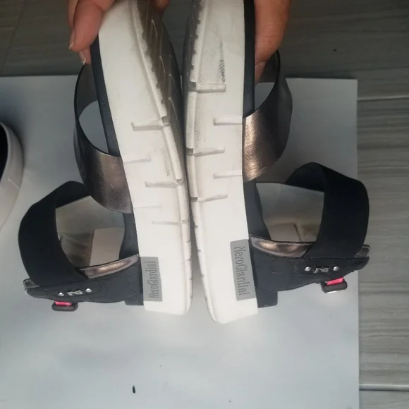 Nero Giardini Sandals Sz 37 Fits US 7.5 - Picture 3 of 7